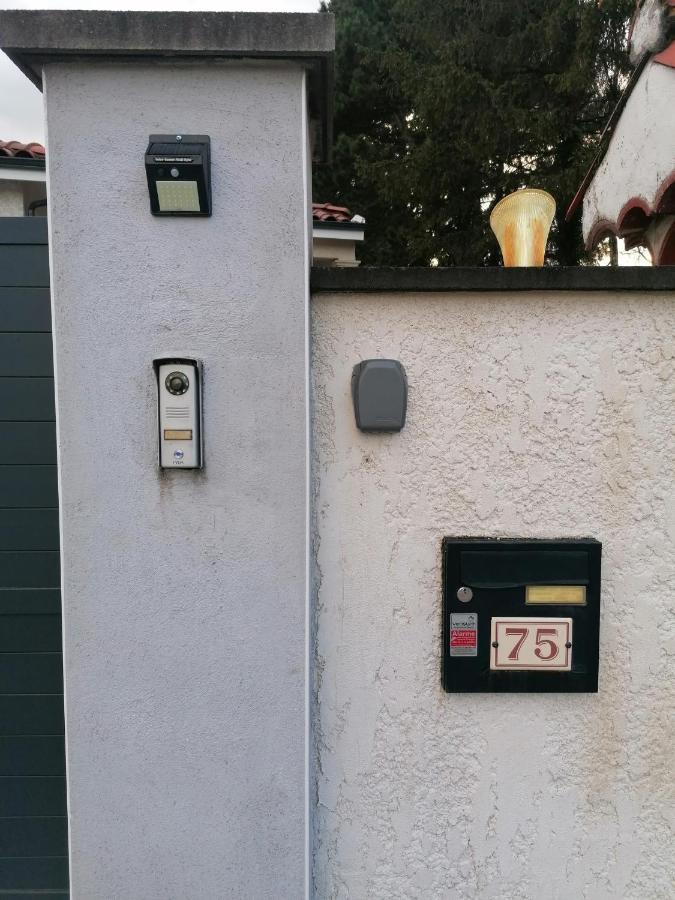Petit Nid Douillet Apartment Reventin-Vaugris ภายนอก รูปภาพ